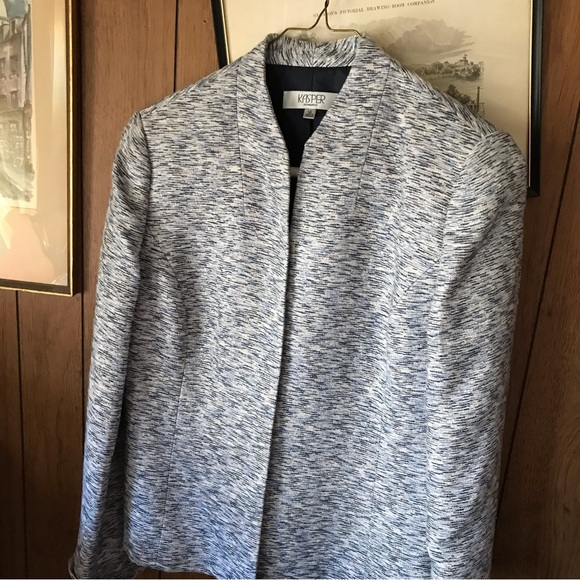 Fresh from Laurie’s closet - Picture 5 of 7